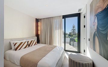 Property slide 50