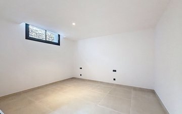 Property slide 70