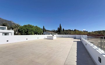 Property slide 80