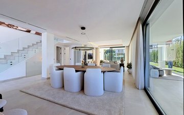 Property slide 85