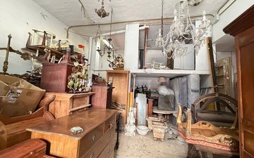 Property slide 25