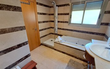 Property slide 27