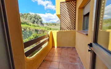 Property slide 32