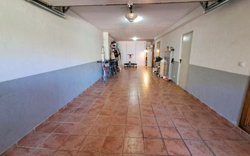 Property slide 52