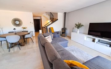 Property slide 7