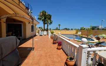 Property slide 15