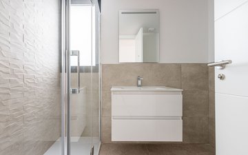 Property slide 25