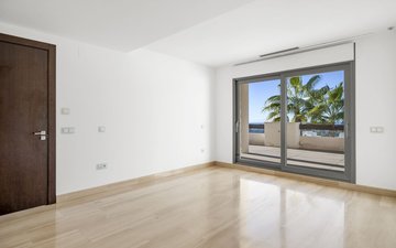 Property slide 21