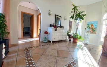 Property slide 10