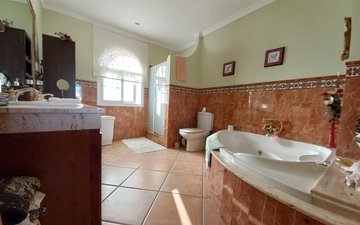 Property slide 16