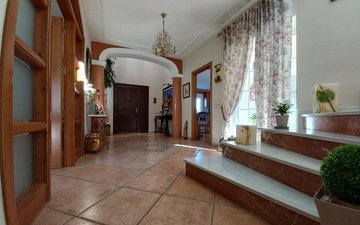 Property slide 21
