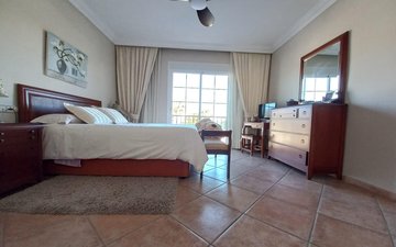 Property slide 25