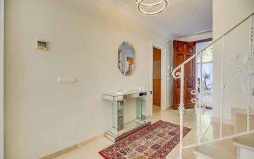 Property slide 25