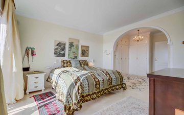Property slide 41