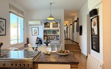 Property slide 17