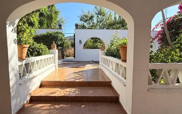 Property slide 7