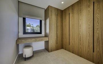 Property slide 35