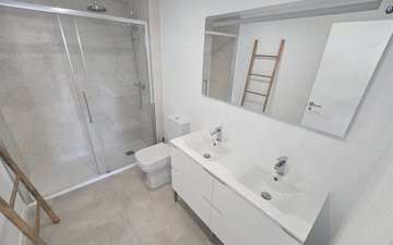 Property slide 25