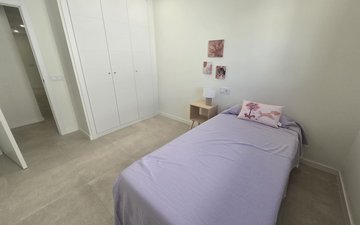 Property slide 32