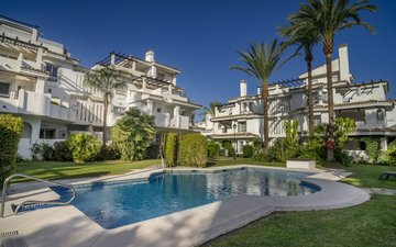 Property slide 30