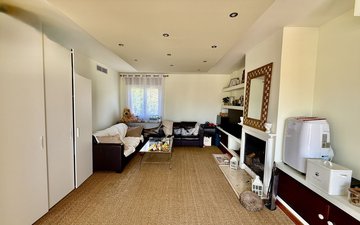 Property slide 8