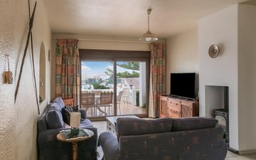 Property slide 16