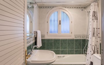 Property slide 27
