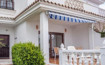 Property slide 44