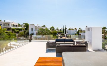 Property slide 36