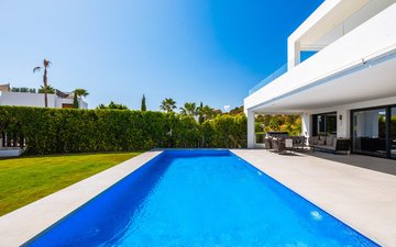 Property slide 40