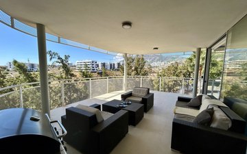 Property slide 10