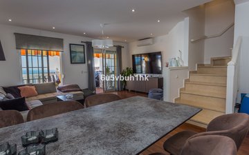Property slide 43