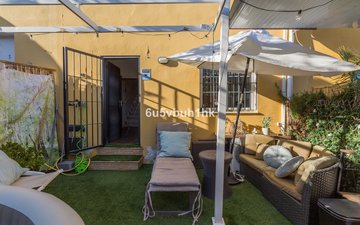 Property slide 44