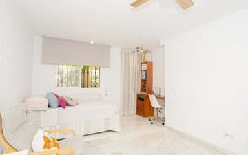 Property slide 17