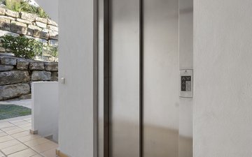 Property slide 31
