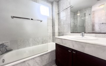Property slide 22