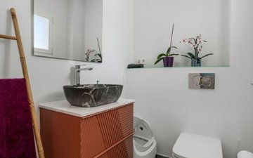 Property slide 19