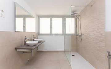 Property slide 19
