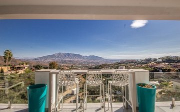 Property slide 17