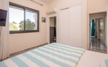 Property slide 45