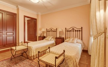 Property slide 29