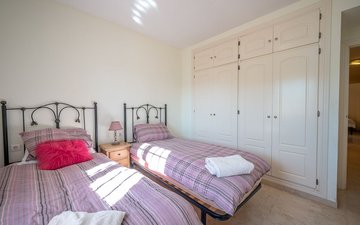 Property slide 18