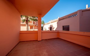 Property slide 21