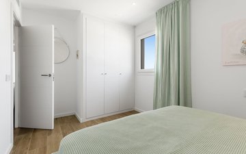 Property slide 25