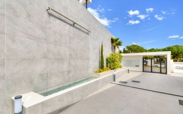 Property slide 37