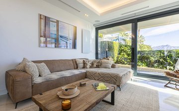 Property slide 10