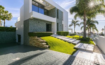 Property slide 50