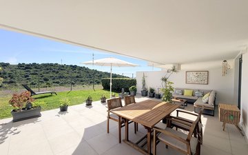 Property slide 25