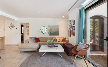 Property slide 24