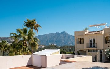 Property slide 19